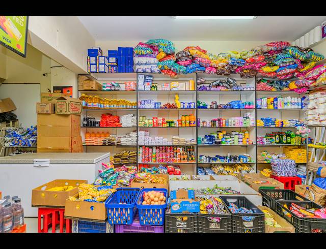 107M² BUSINESS FOR SALE IN MONTCLAIR